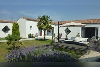 Ma-Cabane - Vente Maison PUILBOREAU, 396 m²