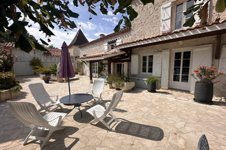 Ma-Cabane - Vente Maison Pujols, 200 m²