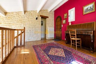 Ma-Cabane - Vente Maison Puymoyen, 264 m²