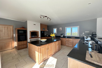 Ma-Cabane - Vente Maison PUYRAVAULT, 184 m²