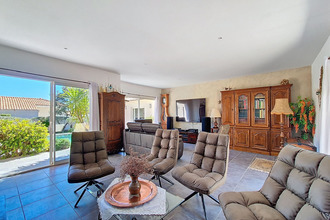 Ma-Cabane - Vente Maison RESTINCLIERES, 220 m²