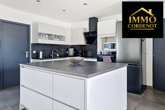 Ma-Cabane - Vente Maison Rocbaron, 104 m²