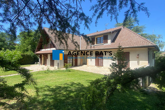 Ma-Cabane - Vente Maison Roche la Moliere, 374 m²