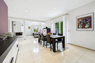 Ma-Cabane - Vente Maison RODEMACK, 229 m²