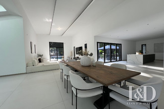 Ma-Cabane - Vente Maison Roissy-en-France, 400 m²