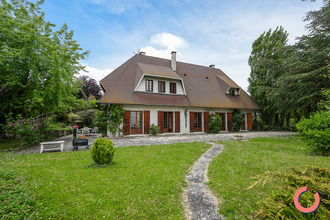 Ma-Cabane - Vente Maison ROMAGNAT, 244 m²