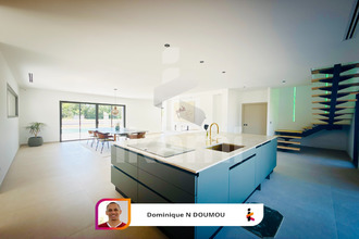 Ma-Cabane - Vente Maison Romans-sur-Isère, 220 m²