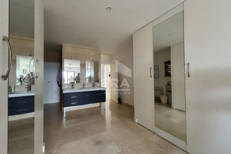 Ma-Cabane - Vente Maison ROQUEBRUNE-SUR-ARGENS, 225 m²