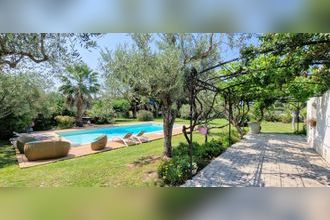 Ma-Cabane - Vente Maison Roquebrune-sur-Argens, 262 m²