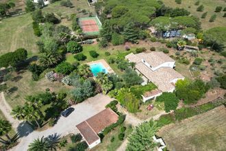 Ma-Cabane - Vente Maison Roquebrune-sur-Argens, 262 m²