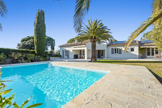 Ma-Cabane - Vente Maison Roquebrune-sur-Argens, 181 m²