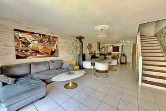 Ma-Cabane - Vente Maison ROQUEBRUNE-SUR-ARGENS, 69 m²