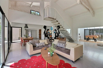 Ma-Cabane - Vente Maison ROQUEBRUNE-SUR-ARGENS, 370 m²
