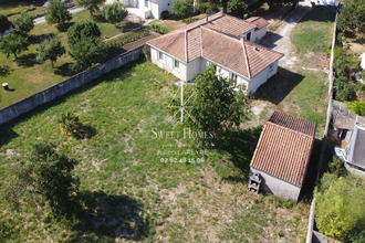 Ma-Cabane - Vente Maison Roullet-Saint-Estèphe, 164 m²