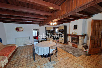 Ma-Cabane - Vente Maison Roumazières-Loubert, 250 m²