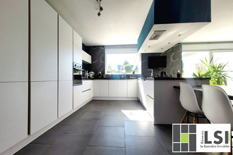 Ma-Cabane - Vente Maison Rousies, 233 m²