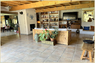 Ma-Cabane - Vente Maison ROYNAC, 290 m²