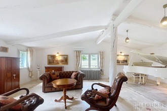 Ma-Cabane - Vente Maison RUOMS, 330 m²