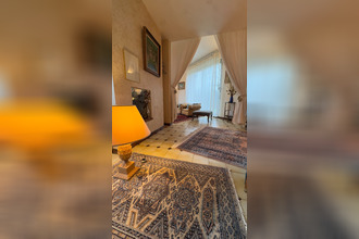 Ma-Cabane - Vente Maison Saint-Étienne-de-Saint-Geoirs, 290 m²