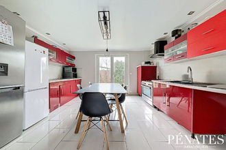 Ma-Cabane - Vente Maison Saint-Étienne-du-Rouvray, 202 m²