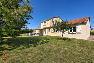 Ma-Cabane - Vente Maison SAINT-ANGEL, 171 m²