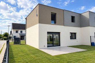 Ma-Cabane - Vente Maison SAINT-AUBIN-CELLOVILLE, 91 m²