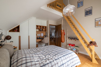 Ma-Cabane - Vente Maison SAINT-AUBIN-D'AUBIGNE, 221 m²