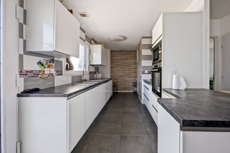 Ma-Cabane - Vente Maison SAINT-AUBIN-D'AUBIGNE, 106 m²