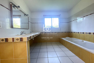 Ma-Cabane - Vente Maison SAINT-AVE, 234 m²