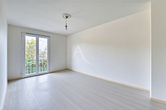 Ma-Cabane - Vente Maison SAINT-BARTHELEMY-D'ANJOU, 103 m²