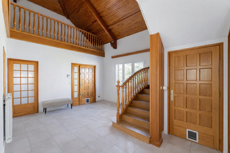 Ma-Cabane - Vente Maison Saint-Bonnet-de-Mure, 243 m²