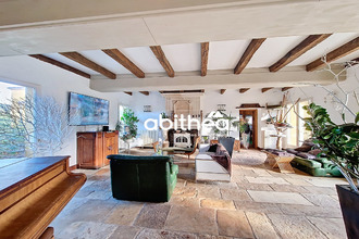 Ma-Cabane - Vente Maison Saint-Bonnet-sur-Gironde, 480 m²