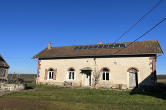 Ma-Cabane - Vente Maison SAINT-BONNET-TRONCAIS, 80 m²