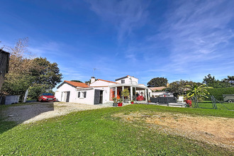 Ma-Cabane - Vente Maison SAINT-CHRISTOPHE-DU-LIGNERON, 155 m²