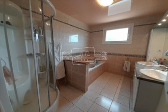 Ma-Cabane - Vente Maison SAINT-CHRISTOPHE-LA-COUPERIE, 180 m²
