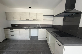 Ma-Cabane - Vente Maison SAINT-COLOMBAN, 80 m²