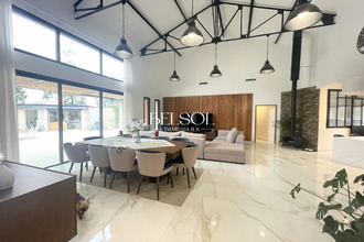 Ma-Cabane - Vente Maison Saint-Cyprien, 216 m²