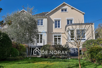 Ma-Cabane - Vente Maison SAINT-CYR-SUR-LOIRE, 190 m²