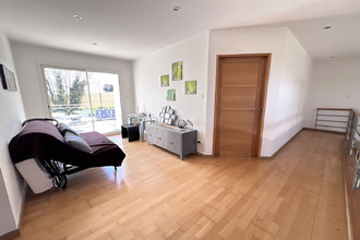 Ma-Cabane - Vente Maison SAINT-CYR-SUR-MENTHON, 173 m²