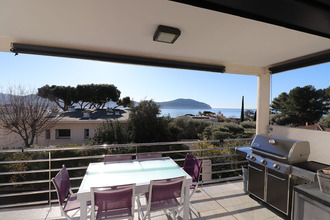Ma-Cabane - Vente Maison SAINT-CYR-SUR-MER, 220 m²