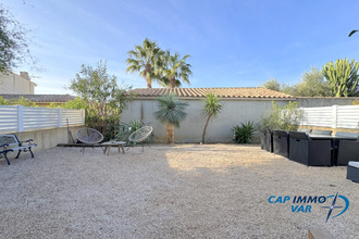 Ma-Cabane - Vente Maison Saint-Cyr-sur-Mer, 88 m²