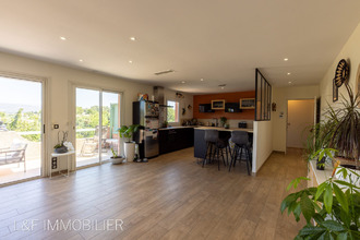Ma-Cabane - Vente Maison Saint-Cyr-sur-Mer, 210 m²