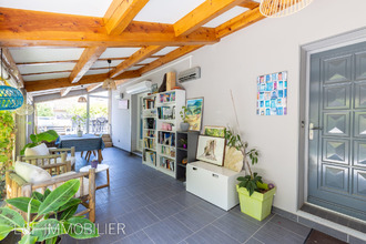 Ma-Cabane - Vente Maison Saint-Cyr-sur-Mer, 210 m²