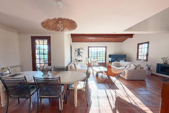 Ma-Cabane - Vente Maison Saint-Cyr-sur-Mer, 126 m²