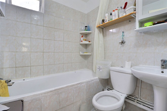 Ma-Cabane - Vente Maison SAINT-DENIS, 200 m²