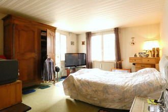 Ma-Cabane - Vente Maison Saint-Denis-de-l'Hôtel, 183 m²
