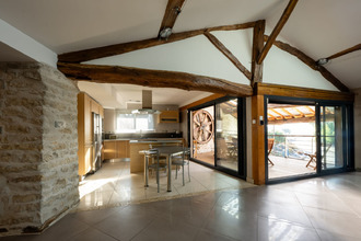 Ma-Cabane - Vente Maison Saint-Denis-en-Bugey, 200 m²