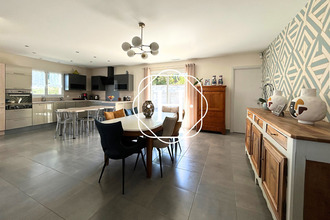 Ma-Cabane - Vente Maison SAINT-DENIS-LES-BOURG, 134 m²