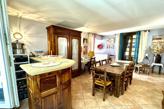 Ma-Cabane - Vente Maison Saint-Didier, 272 m²