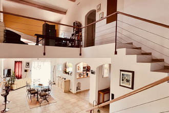 Ma-Cabane - Vente Maison Saint-Didier, 265 m²